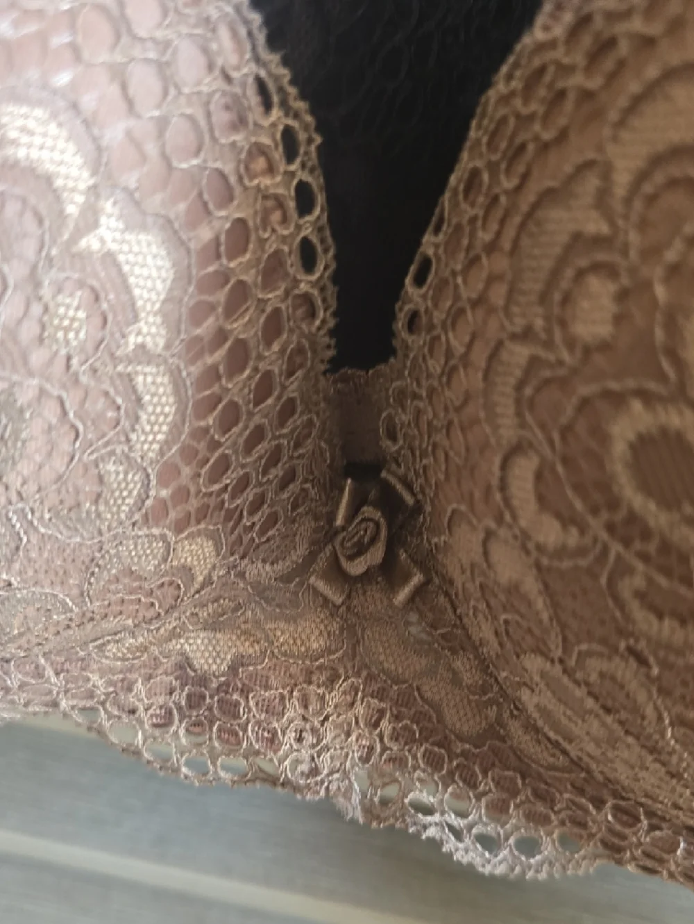 Rene Rofe Two-Tone Lace Underwire Bra - Brown & Black - Picture 5 of 13